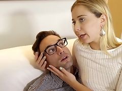 Insane Blonde Woman Haley Reed Provides Nerdy Dude With Suck Off